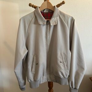 VTG mens jacket. cream color. small red plaid lined. Full zip.  Med